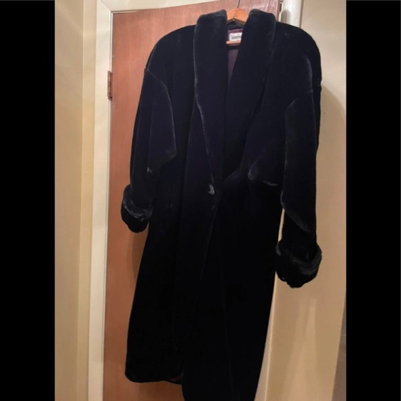 donny brook Jackets & Coats Donnybrook Vintage Coat Black Faux Fur